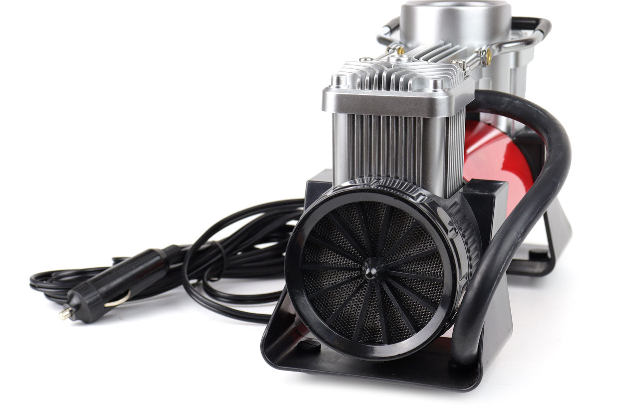 Auto kompresor sa dva cilindra 12V HQ - 02640